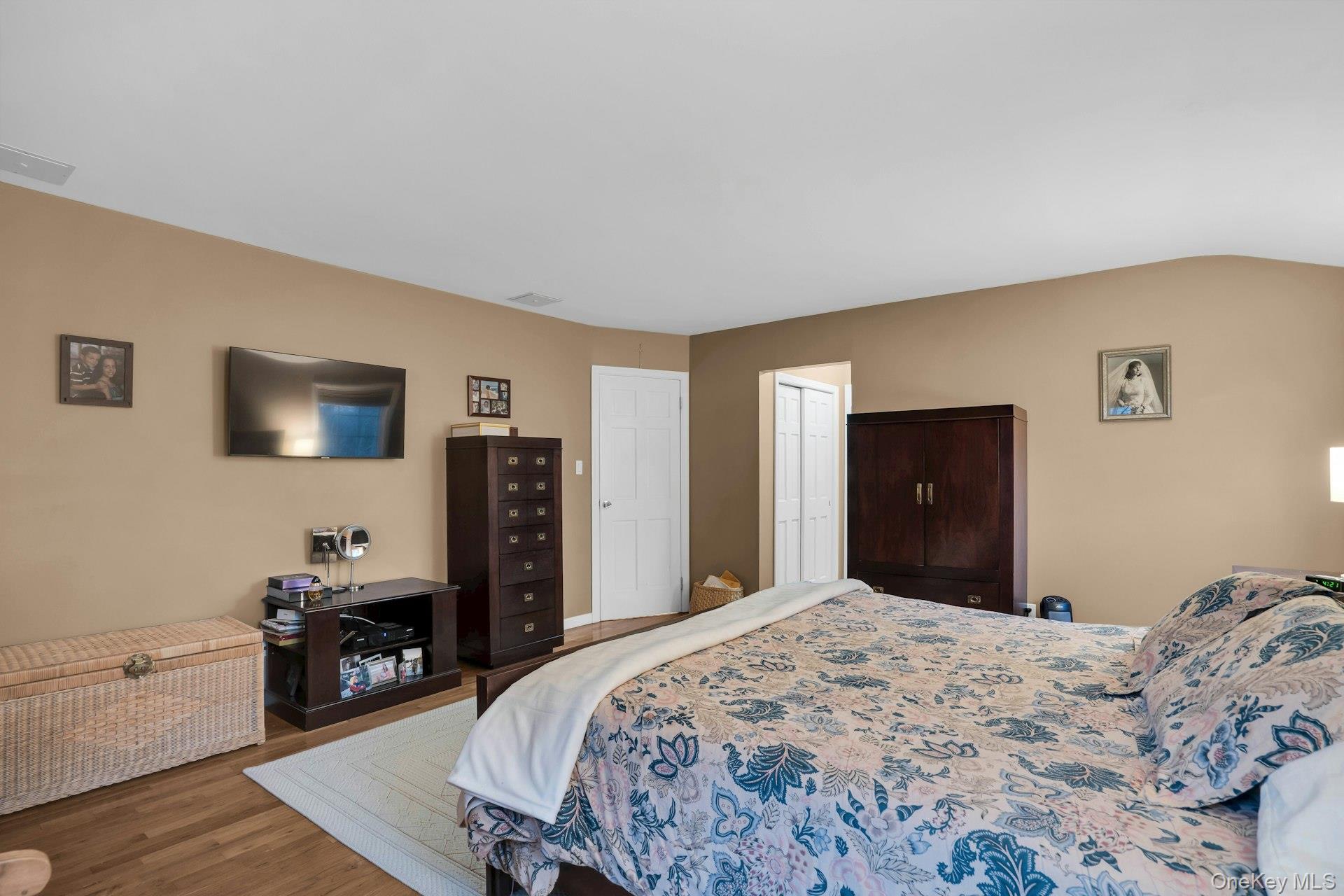 50 Colby Drive, Dix Hills, NY 11746