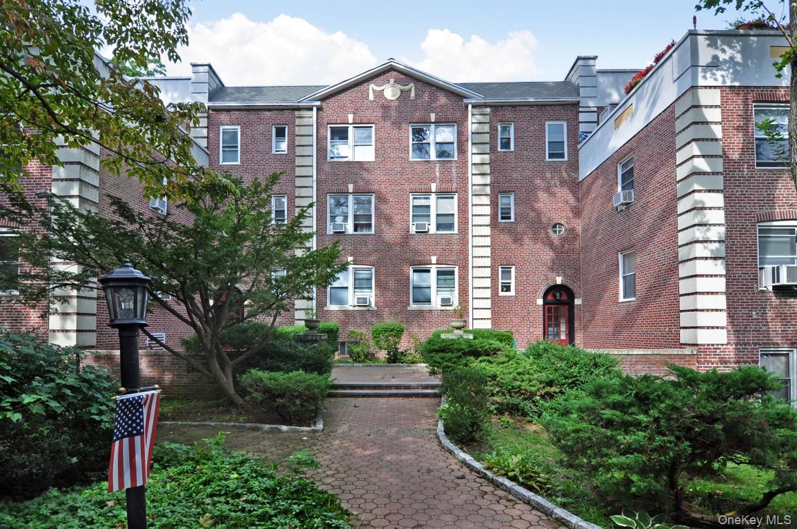 822 Palmer Road # 3B, Bronxville, NY 10708