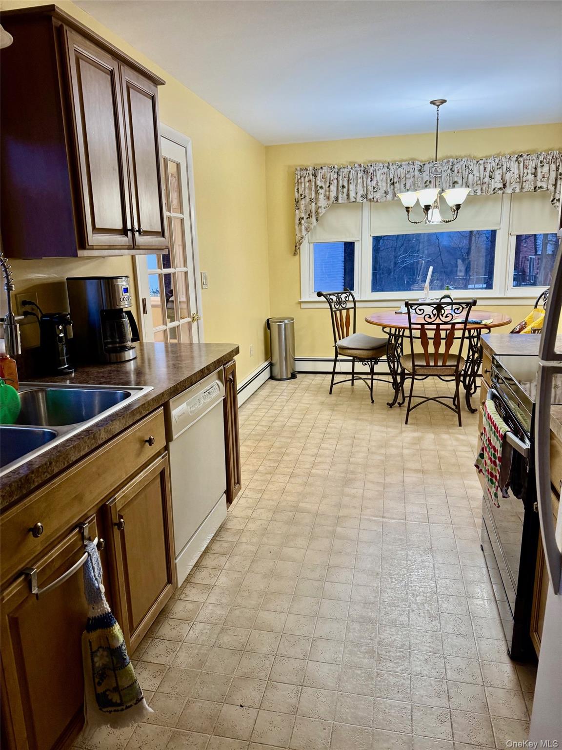 230 Warn Avenue, Pine Bush, NY 12566