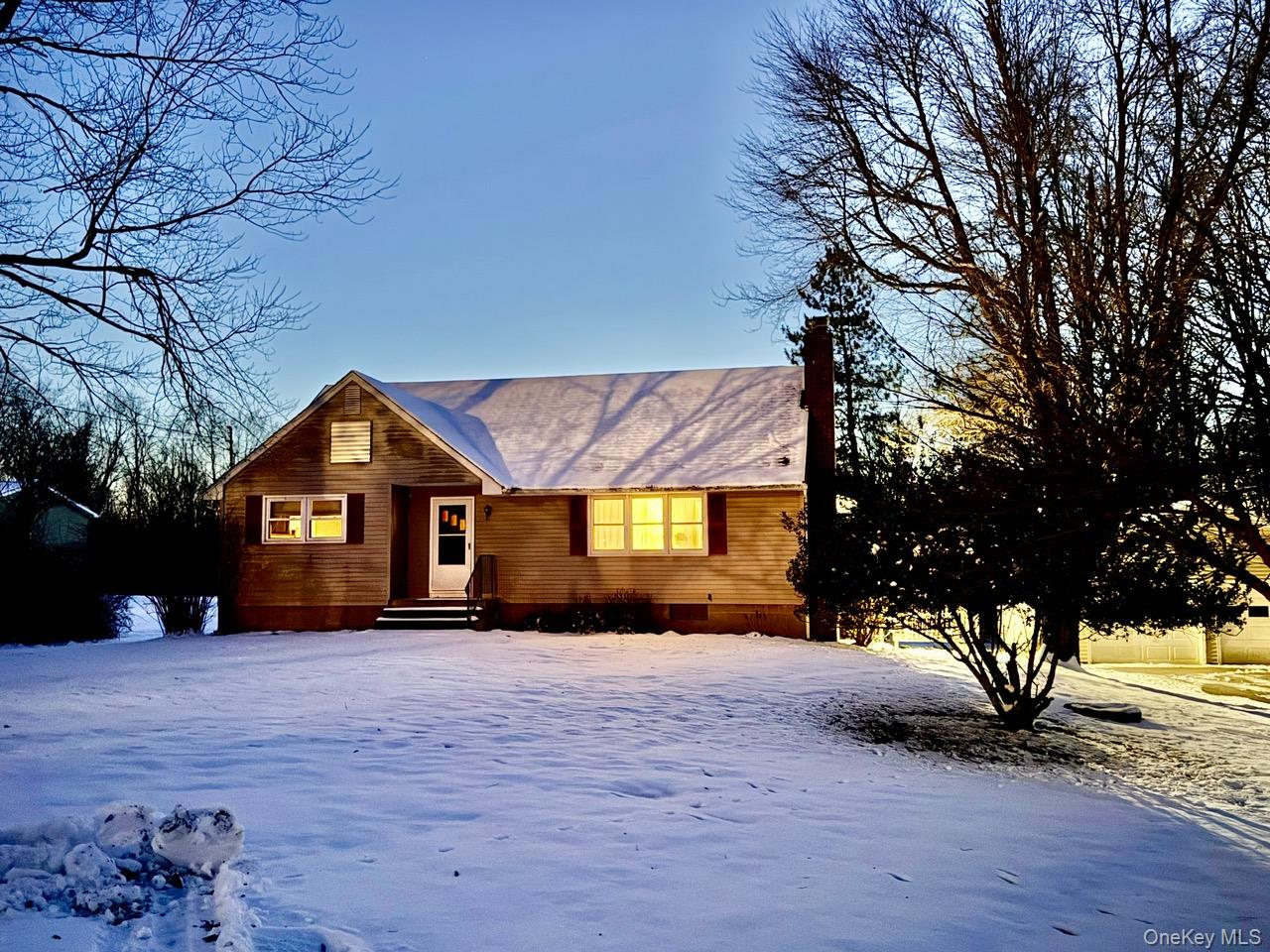 230 Warn Avenue, Pine Bush, NY 12566