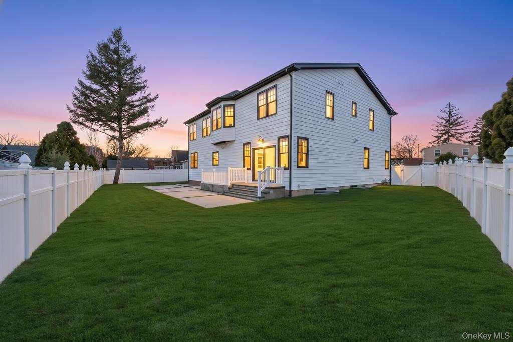 11 Goshen Street, Elmont, NY 11003