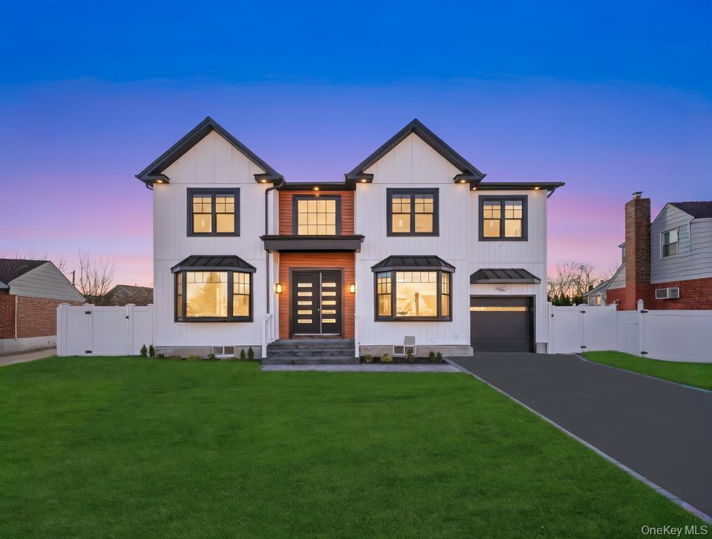 11 Goshen Street, Elmont, NY 11003