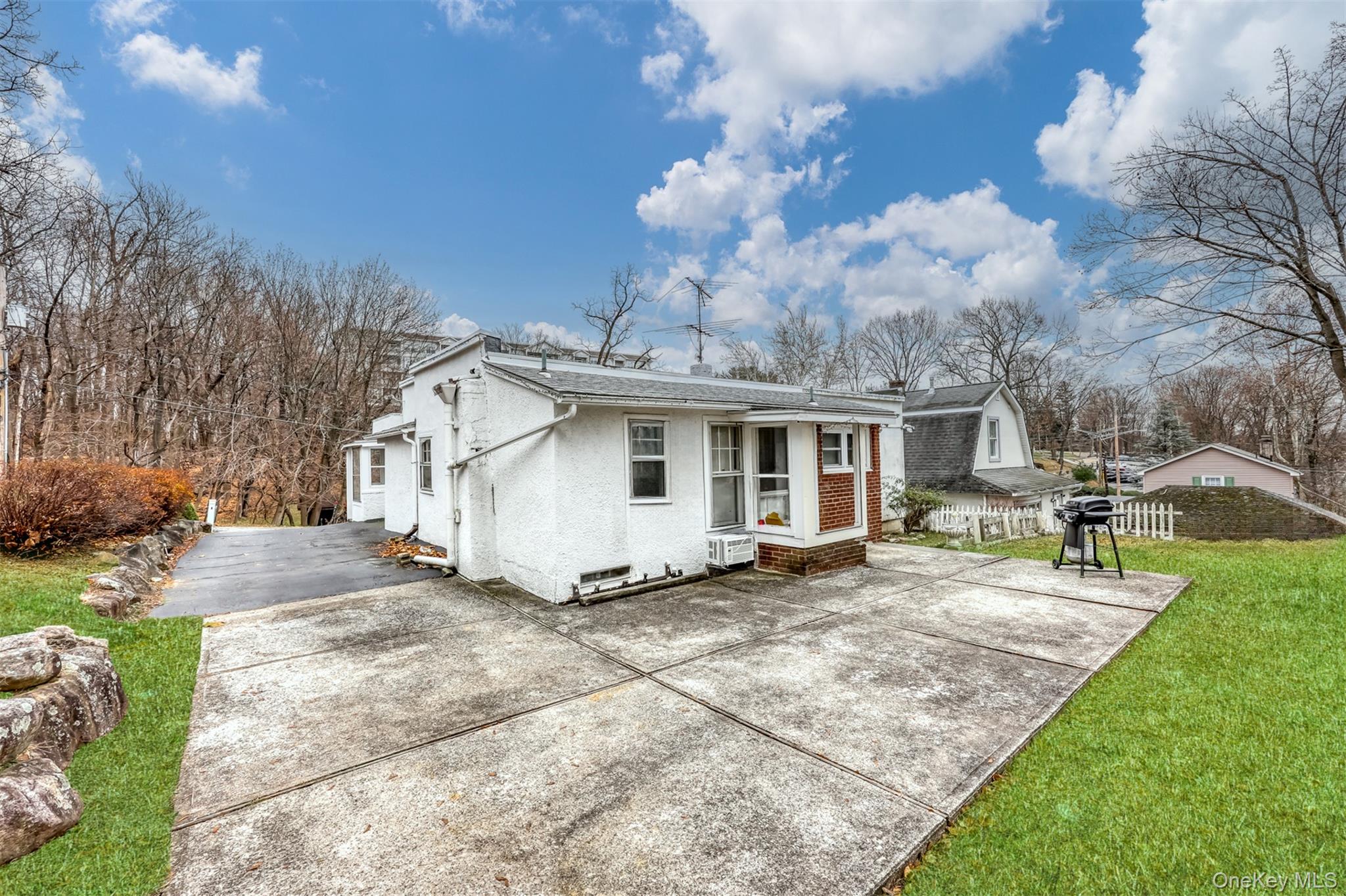 4 Cedar Lane, Suffern, NY 10901