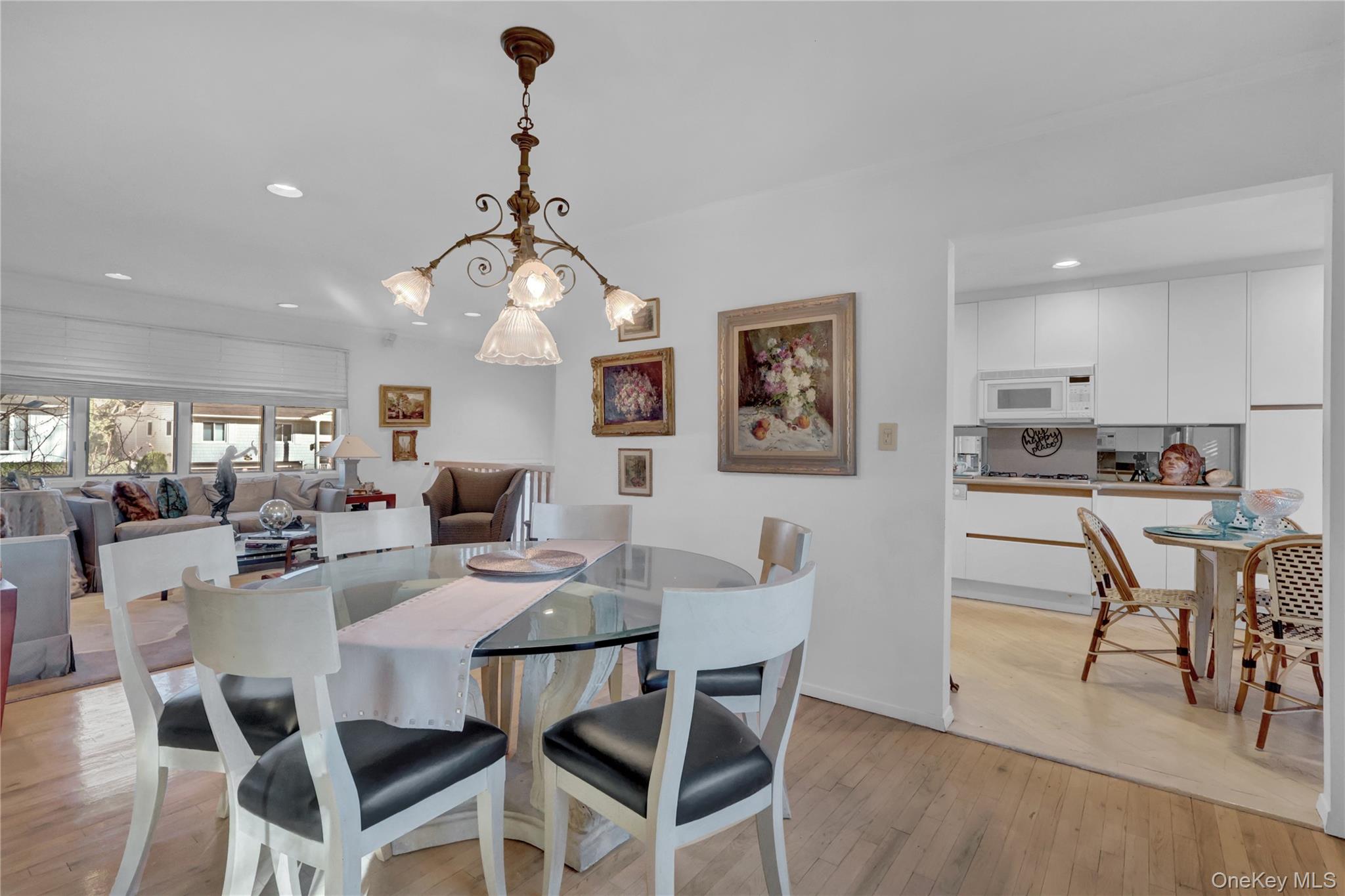 2988 Bond Drive, Merrick, NY 11566