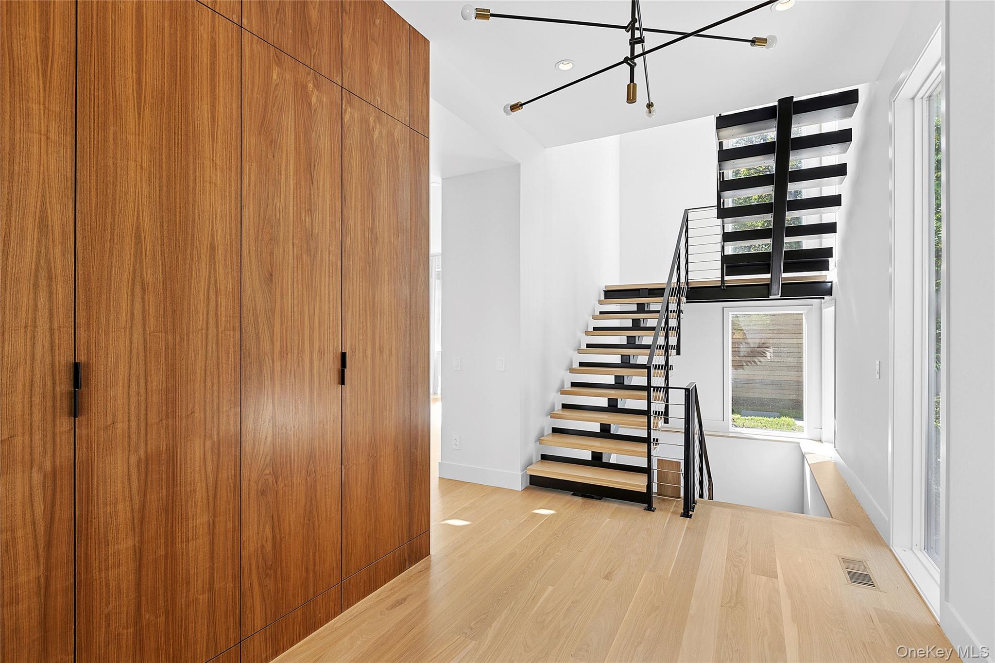 26 Alewive Brook Road, East Hampton, NY 11937