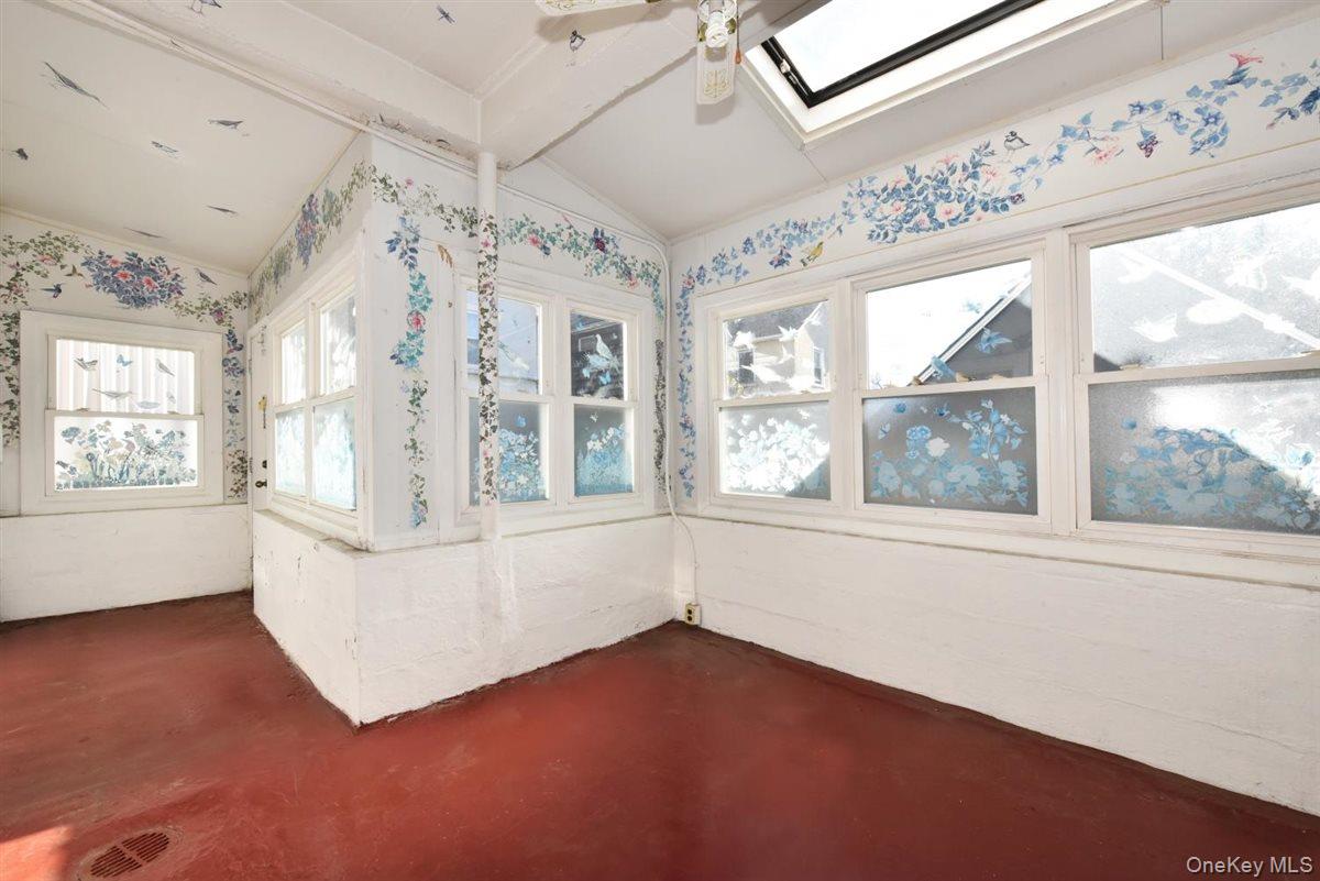 222 Avenue V, Brooklyn, NY 11223