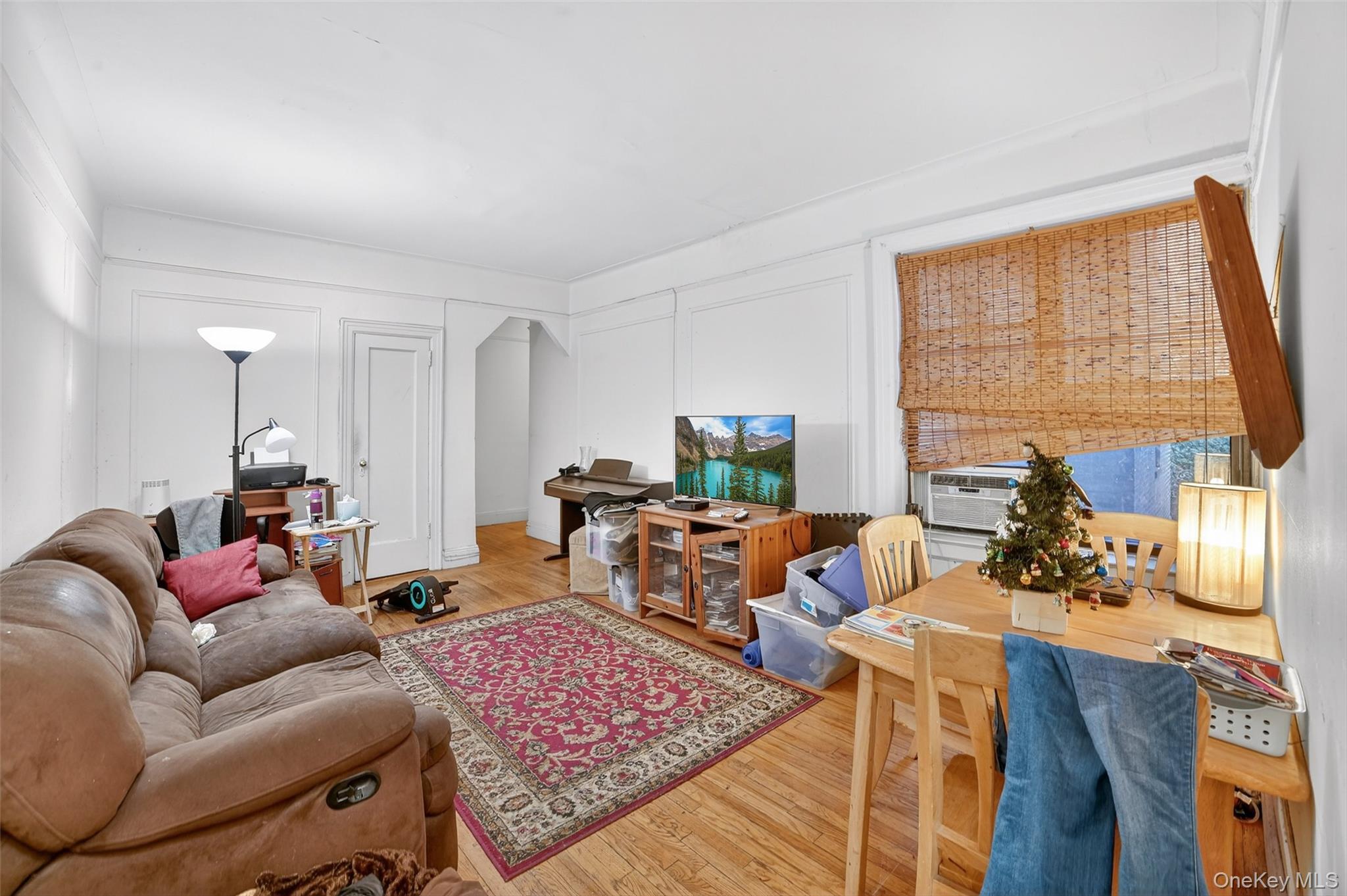 673 Locust Street # 1F, Mount Vernon, NY 10552