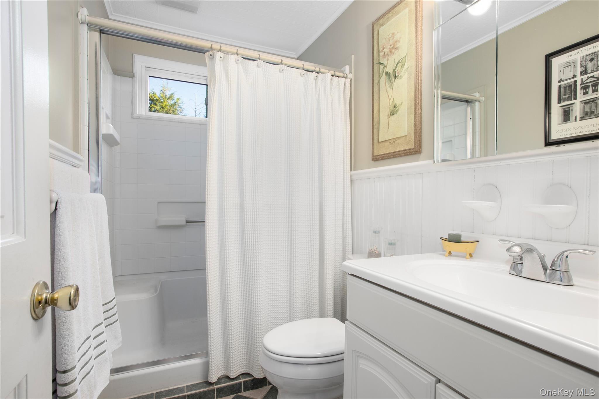 112 Upper 7 Ponds Road, Water Mill, NY 11976