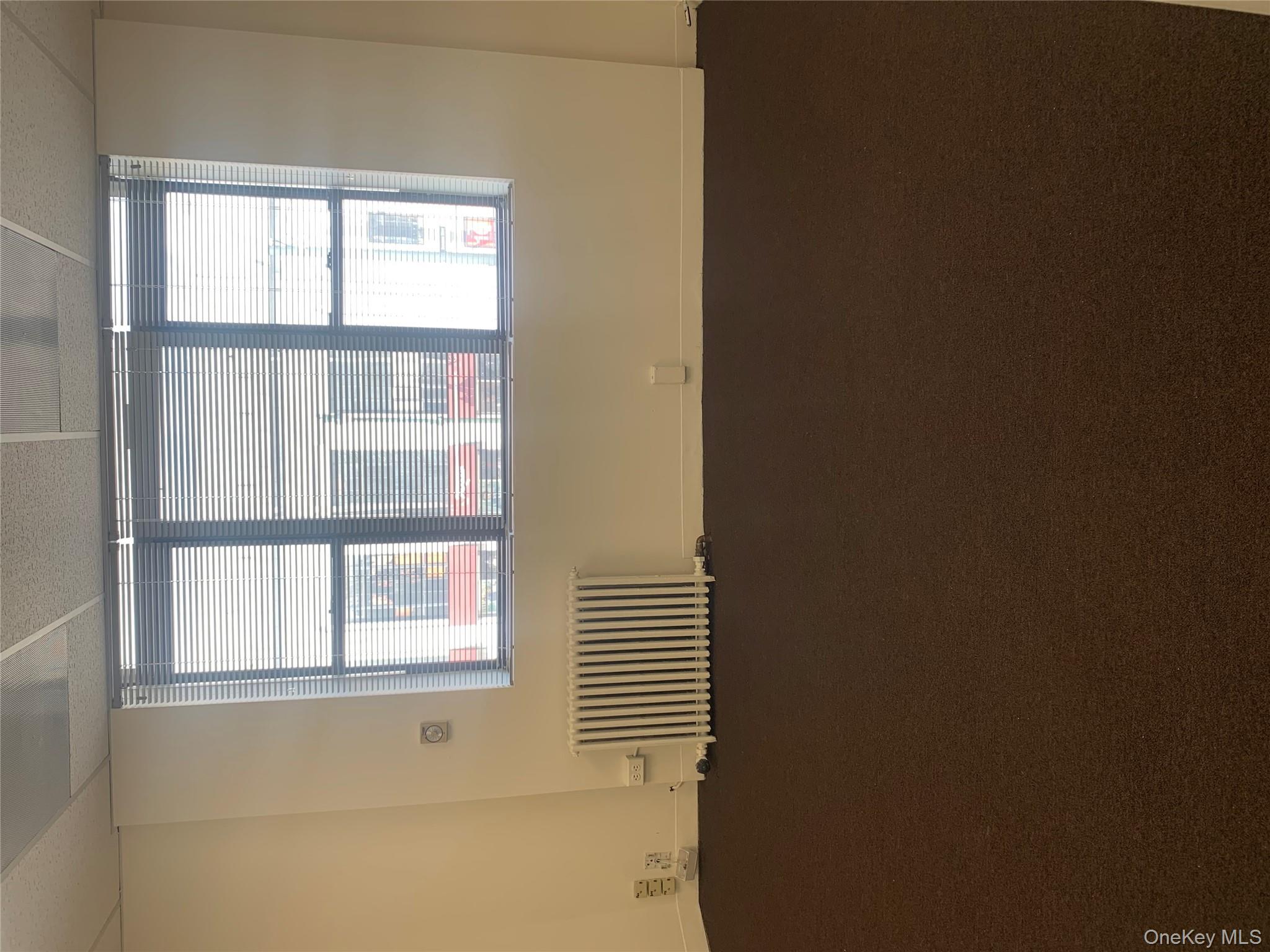 375 Sunrise Highway # 1, Lynbrook, NY 11563