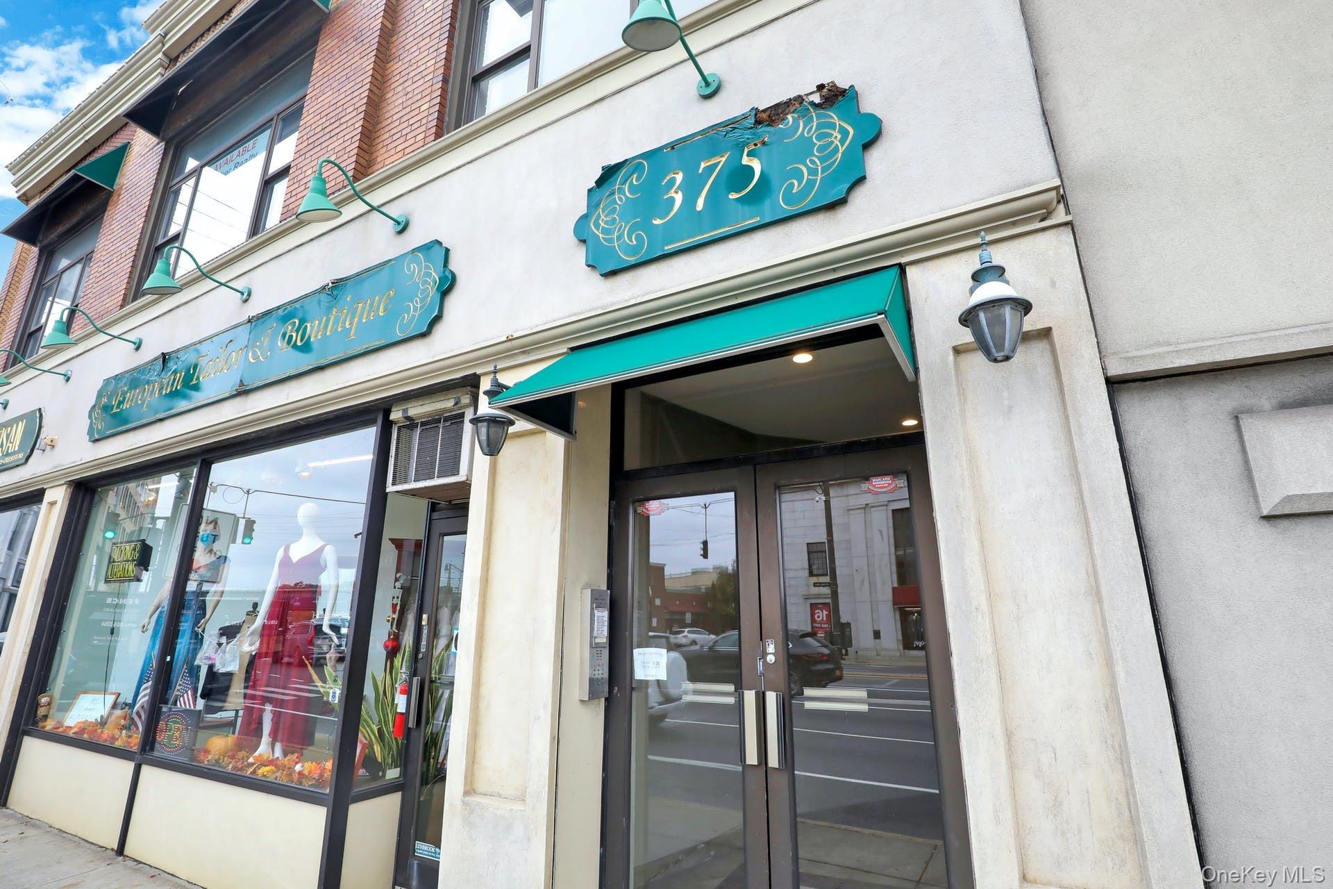 375 Sunrise Highway # 1, Lynbrook, NY 11563