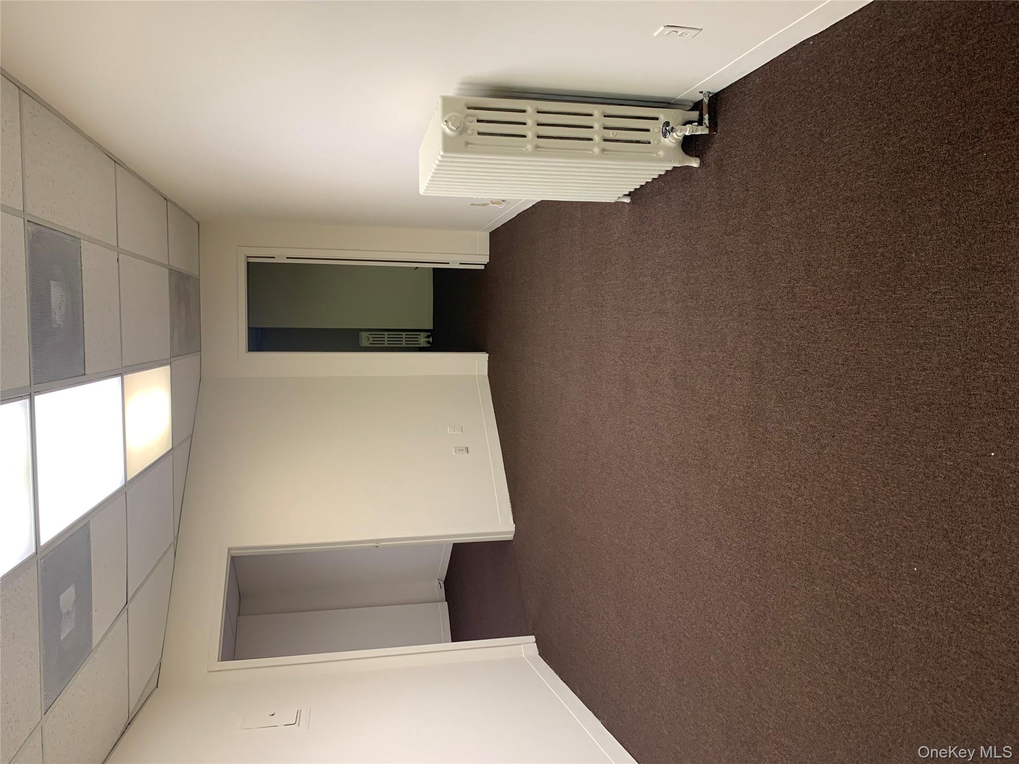 375 Sunrise Highway # 1, Lynbrook, NY 11563