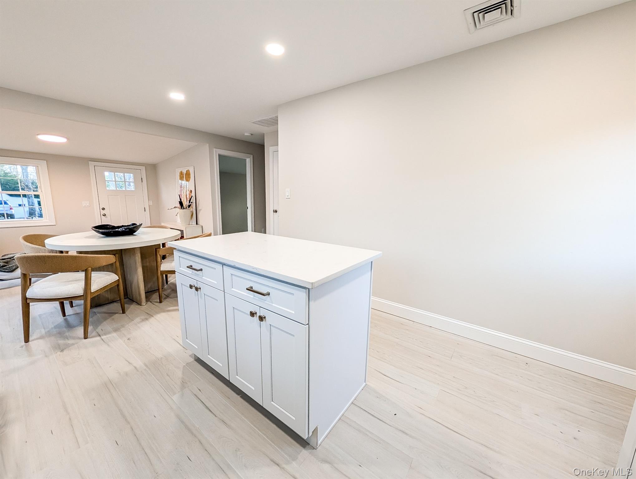 15 Short Street, Flanders, NY 11901