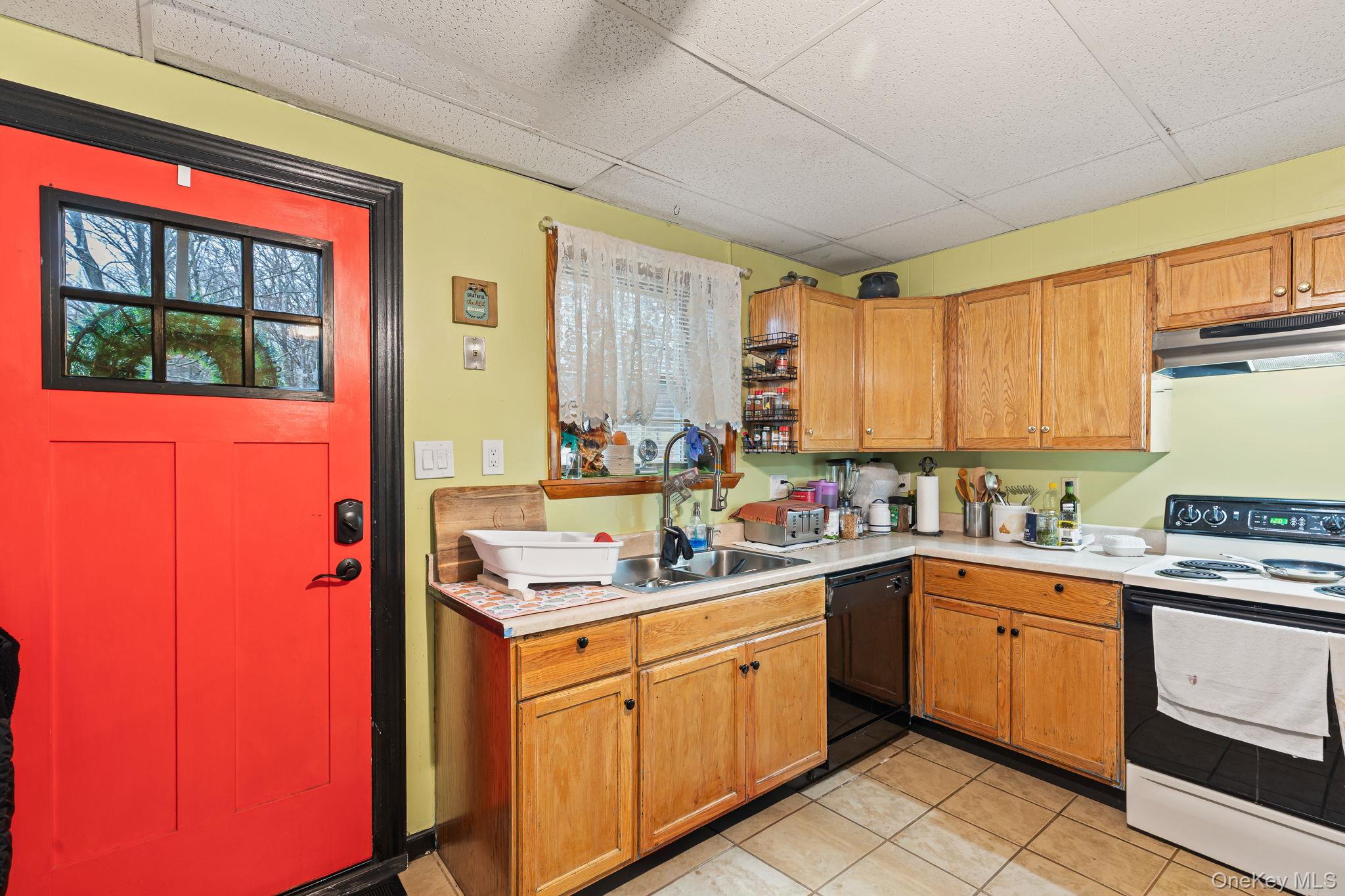 11 Cross Creek Road, Cold Spring, NY 10516