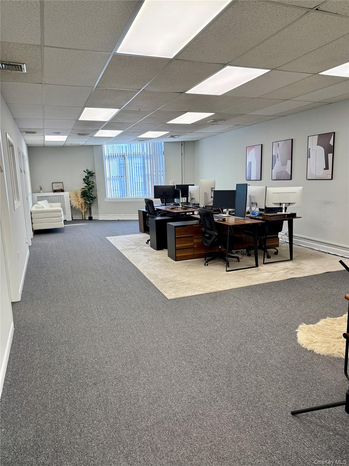 375 Sunrise Highway # 5, Lynbrook, NY 11563