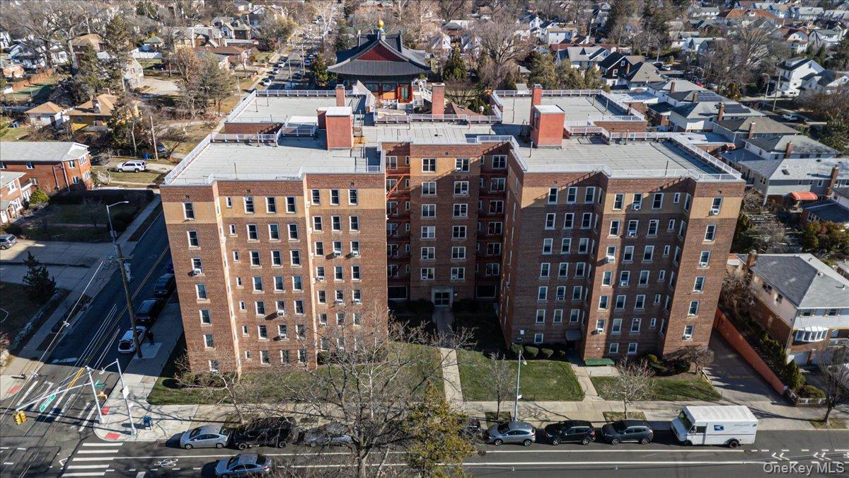 30-11 Parsons Boulevard # 2T, Flushing, NY 11354
