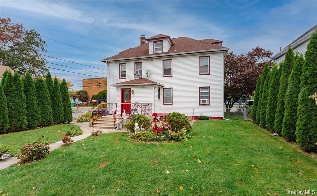 600 1st avenue, New Hyde Park, NY 11040