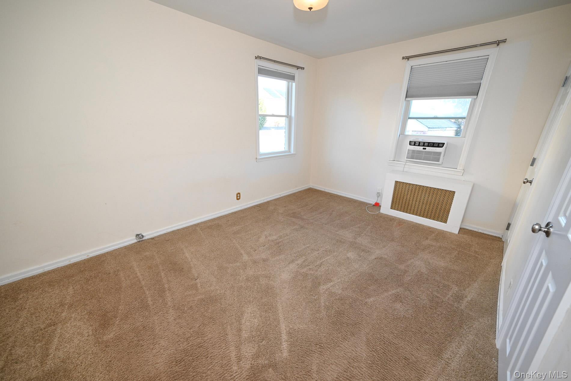 249 Grange Street, Franklin Square, NY 11010