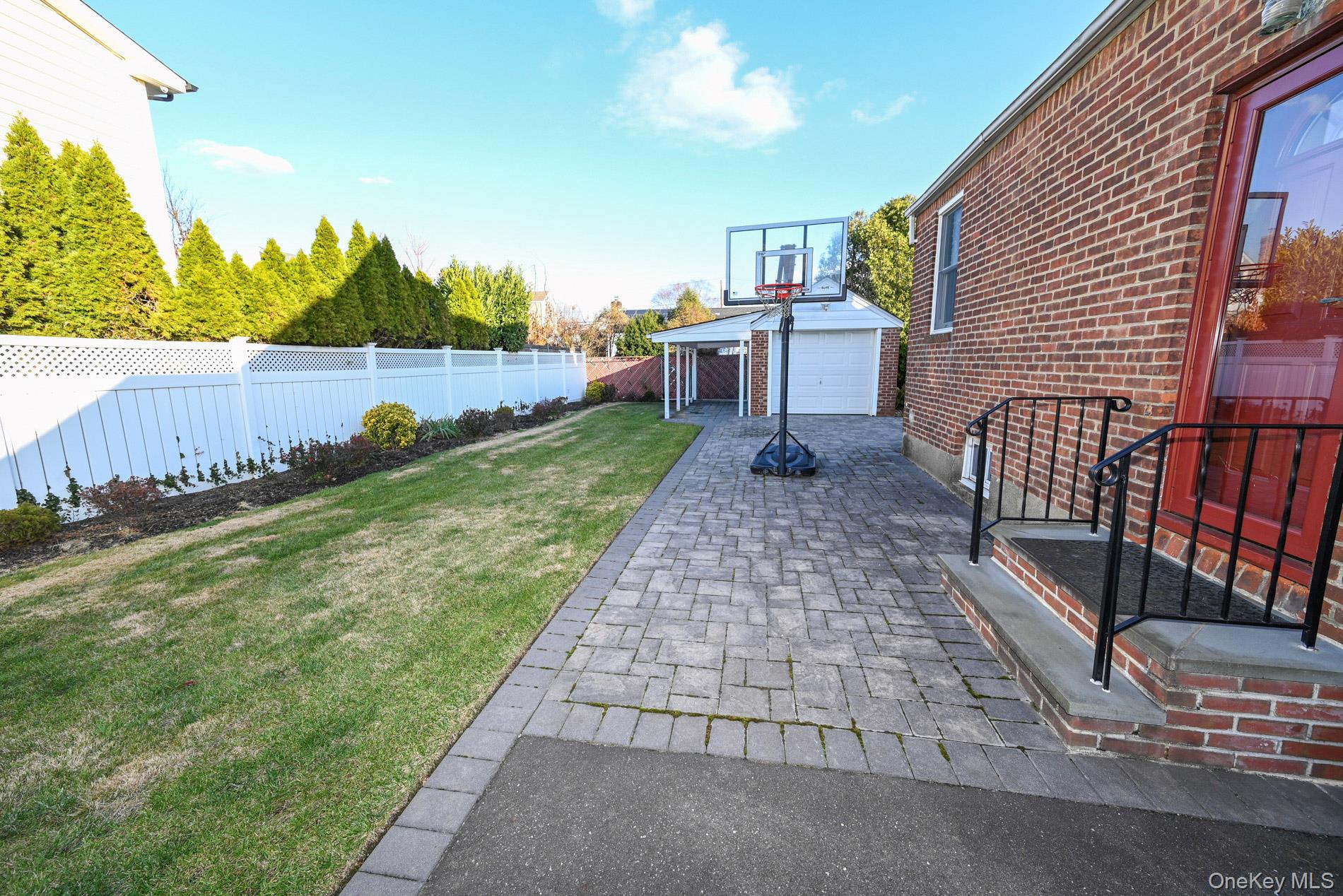 249 Grange Street, Franklin Square, NY 11010