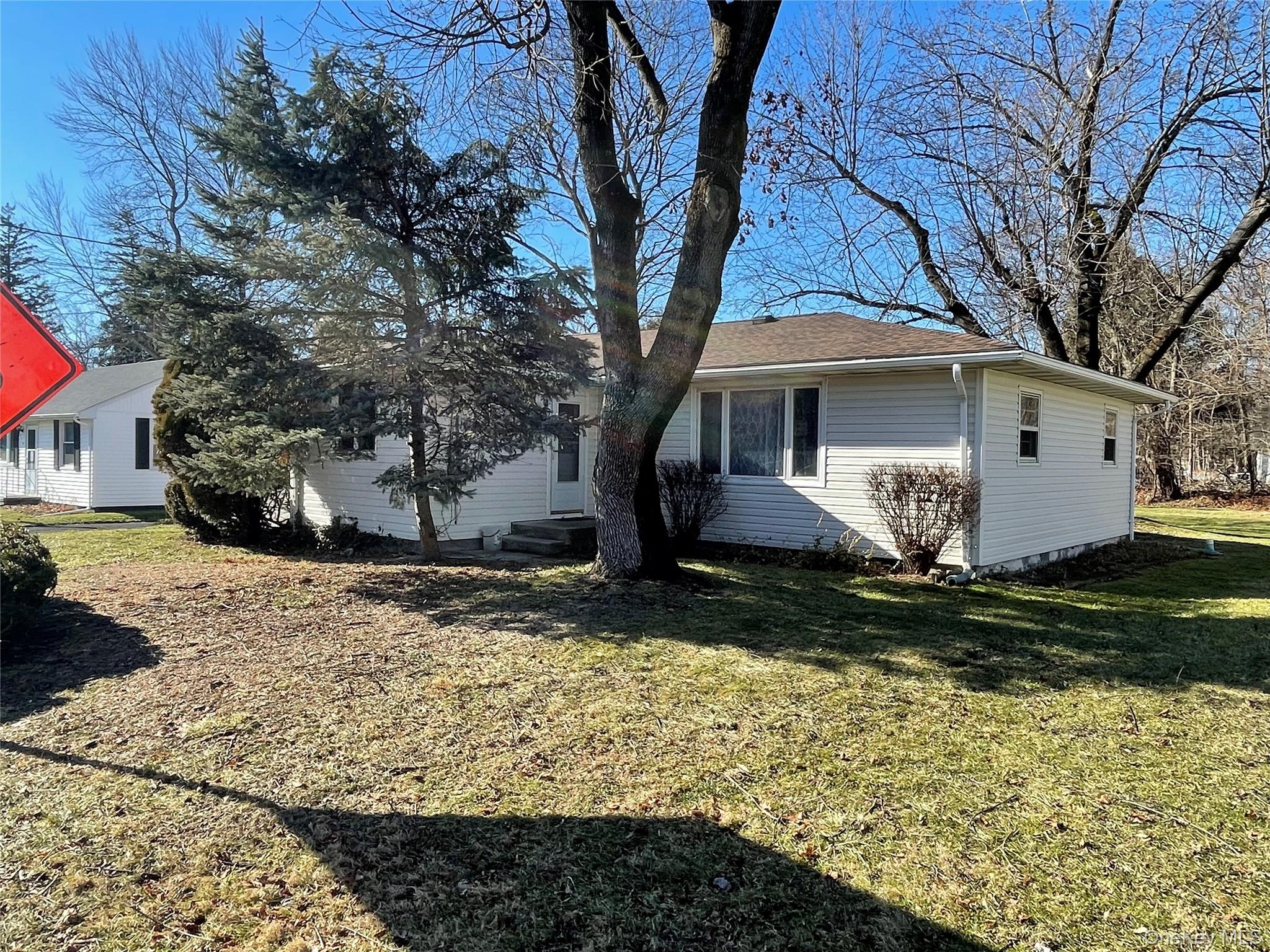 11 Fifth Avenue, Newburgh, NY 12550