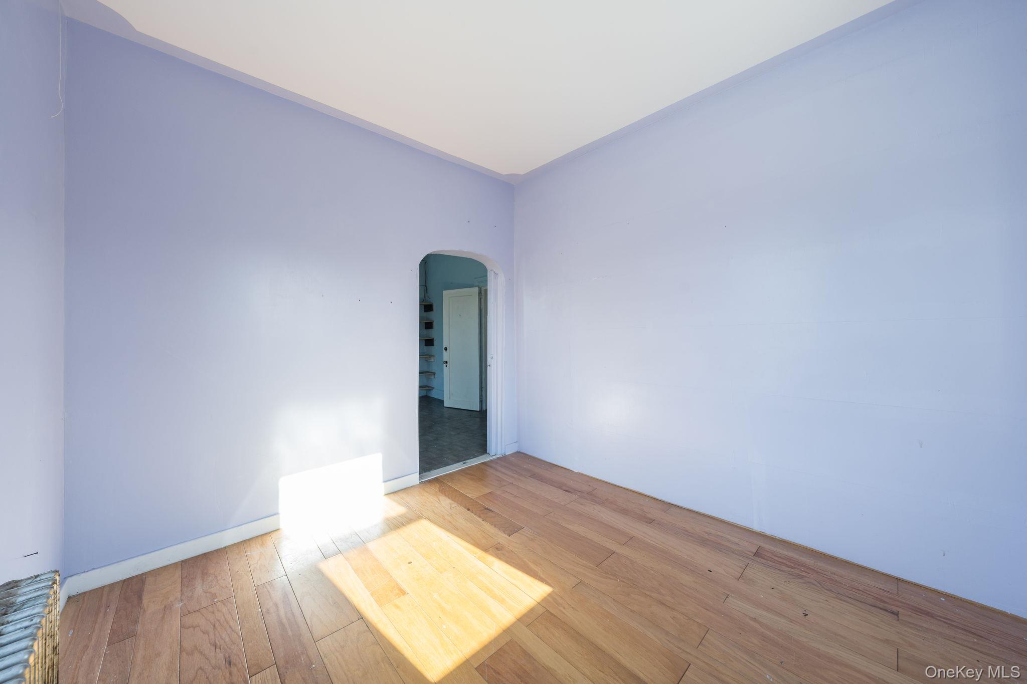 2214 Hermany Avenue, Bronx, NY 10473