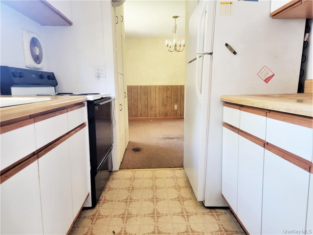 6 Laguna Road, Carmel, NY 10512