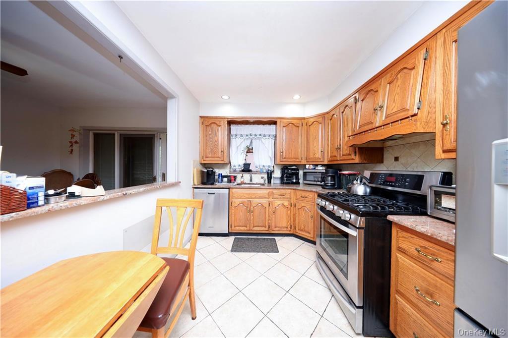 1296 E 54th Street, Brooklyn, NY 11234