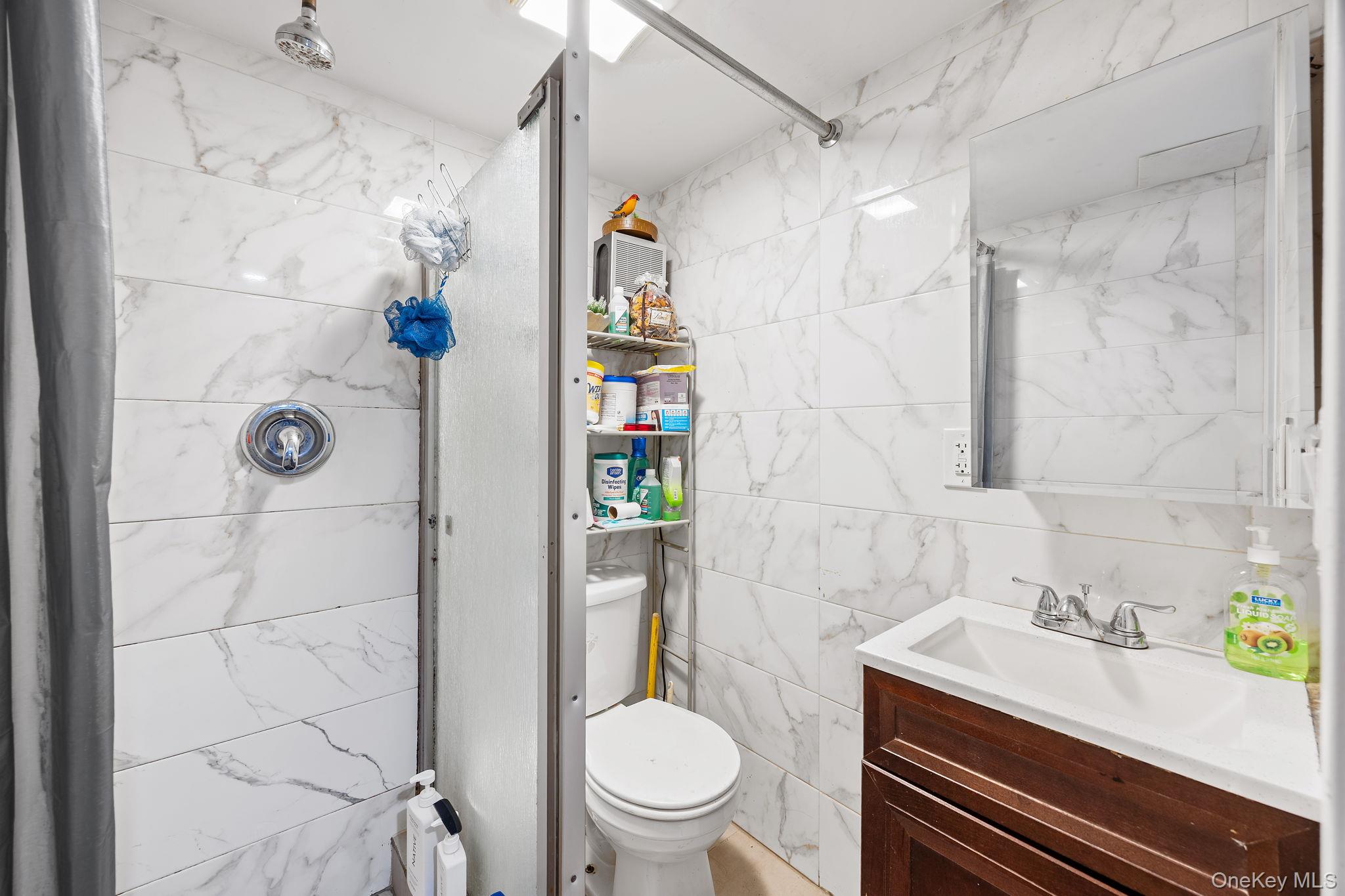 414 Chestnut Street, Brooklyn, NY 11208