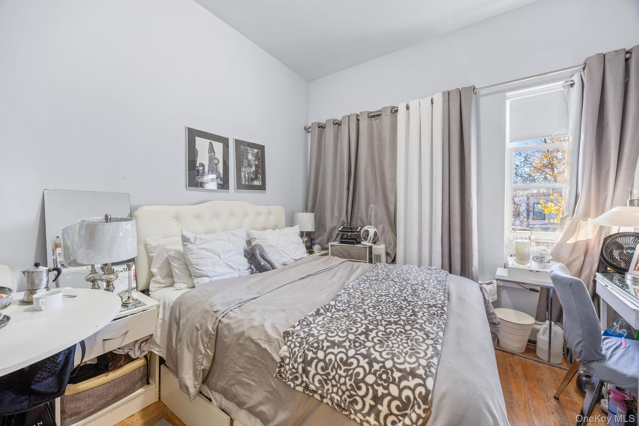 414 Chestnut Street, Brooklyn, NY 11208