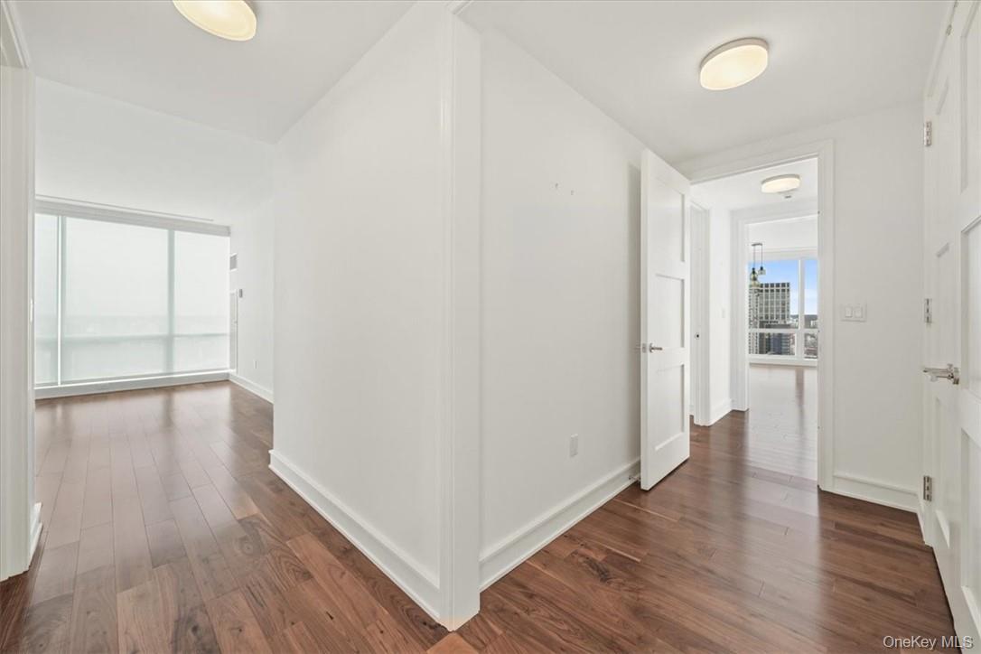 5 Renaissance # 21E, White Plains, NY 10601