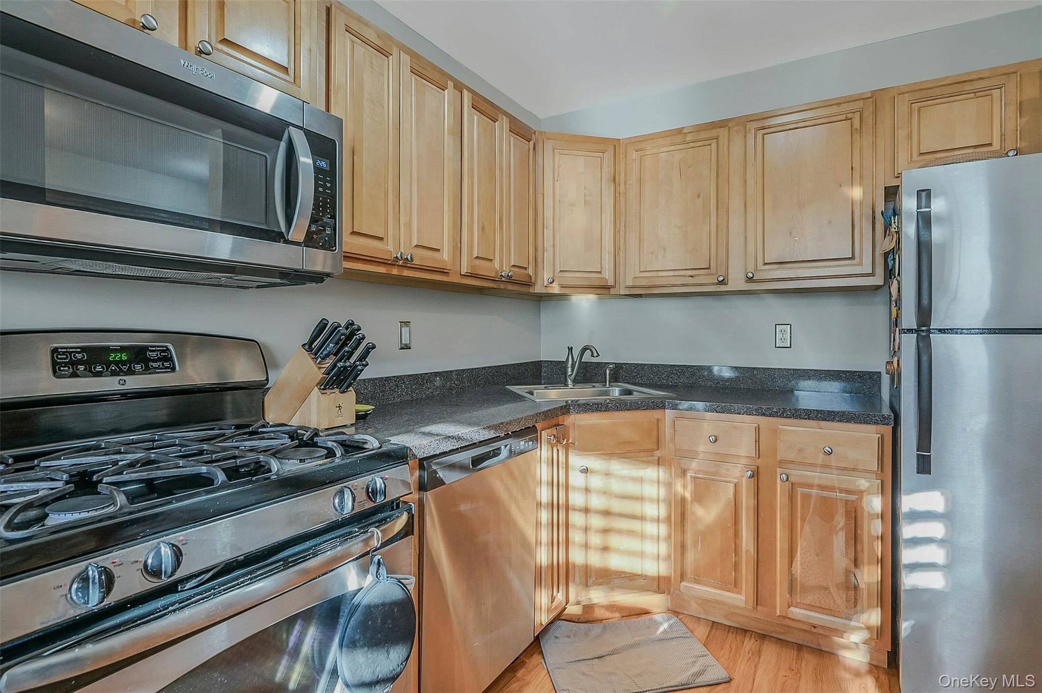 50 Strawberry Commons, Riverhead, NY 11901