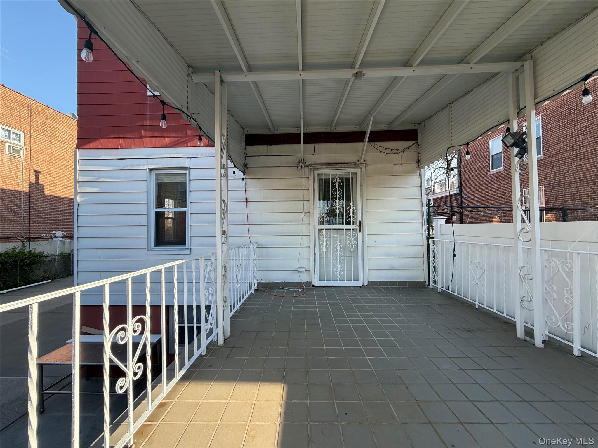 1271 Hobart Avenue, Bronx, NY 10461