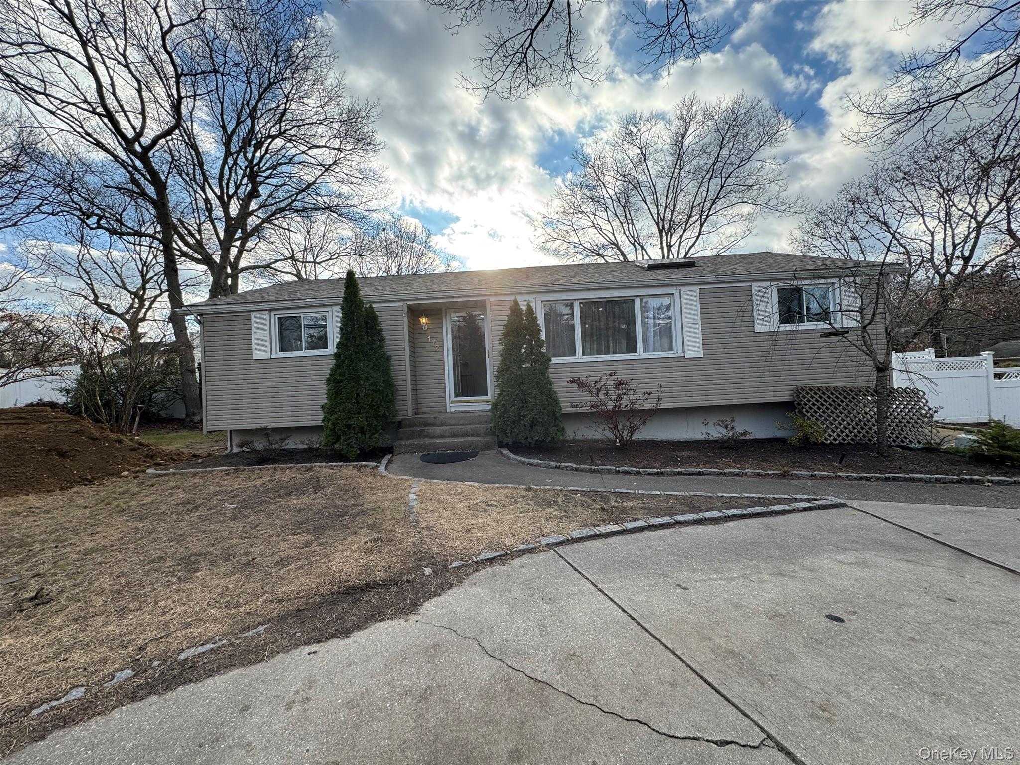 172 Horseblock Road, Centereach, NY 11720