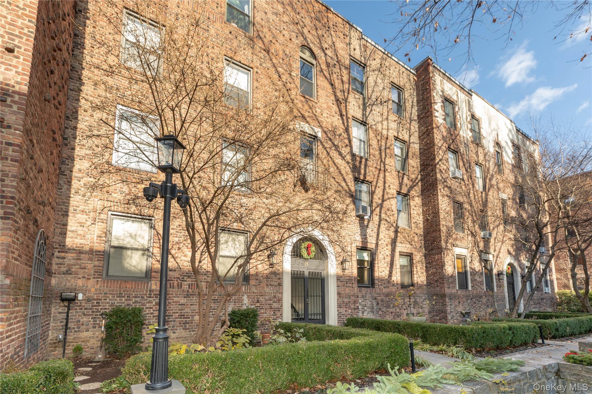 64 Sagamore Road # B8, Bronxville, NY 10708