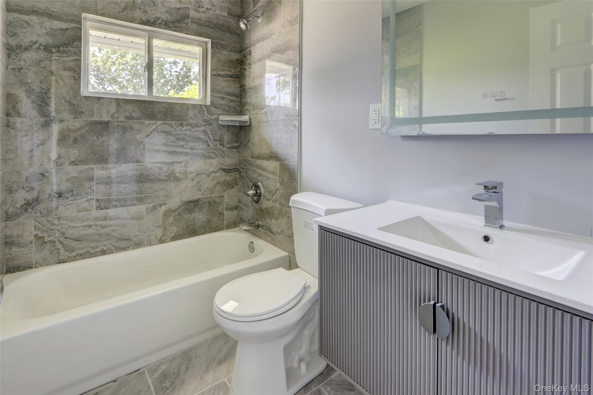 17 Windmill Lane, Levittown, NY 11756