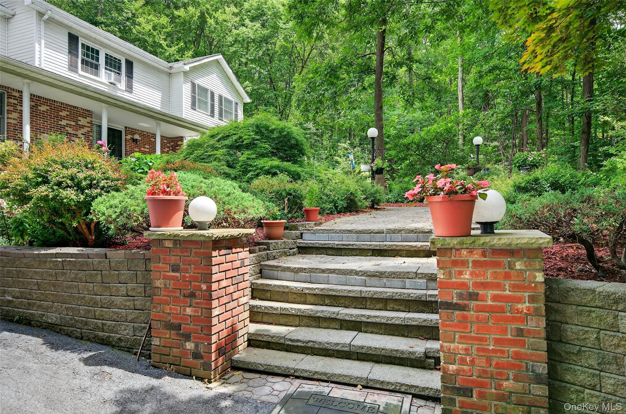 72 Peddler Hill Road, Monroe, NY 10950