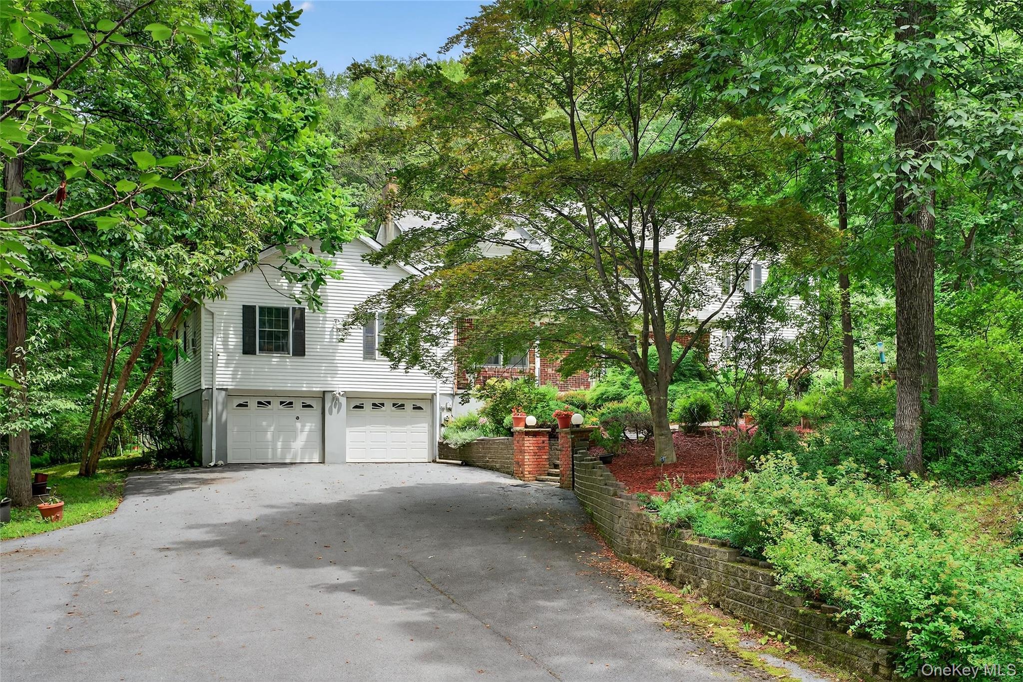 72 Peddler Hill Road, Monroe, NY 10950