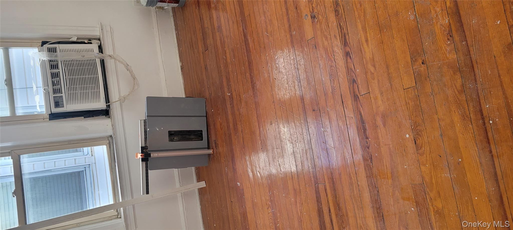 8913 Avenue M, Brooklyn, NY 11236