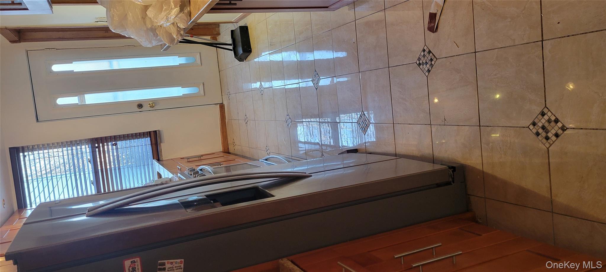 8913 Avenue M, Brooklyn, NY 11236