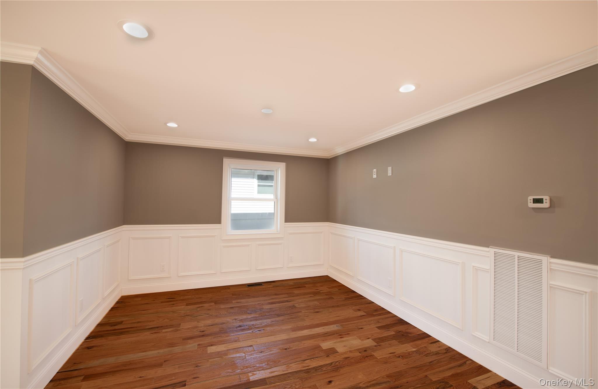 179 Hillsboro Avenue, Elmont, NY 11003