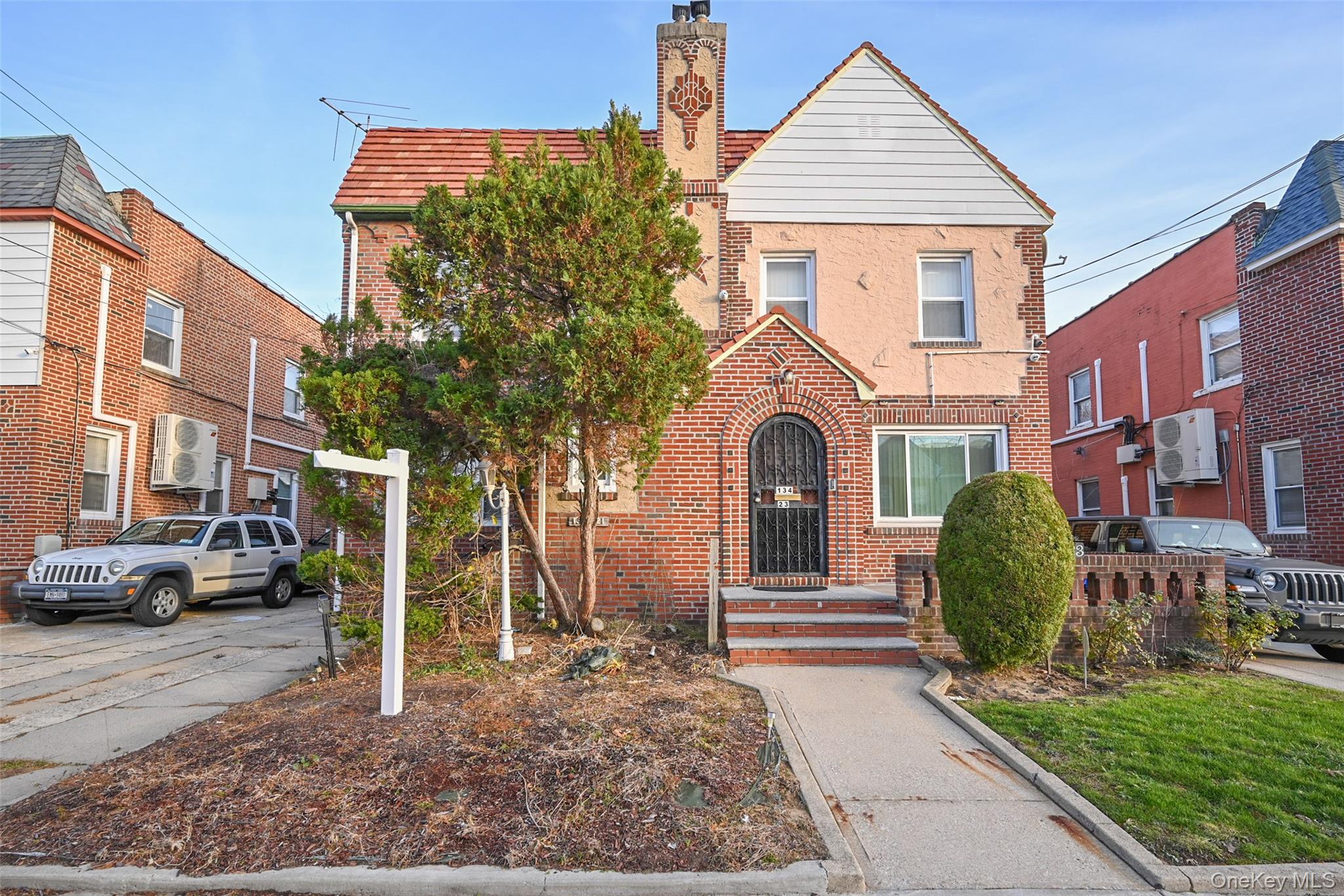 134-21 229th Street, Laurelton, NY 11413