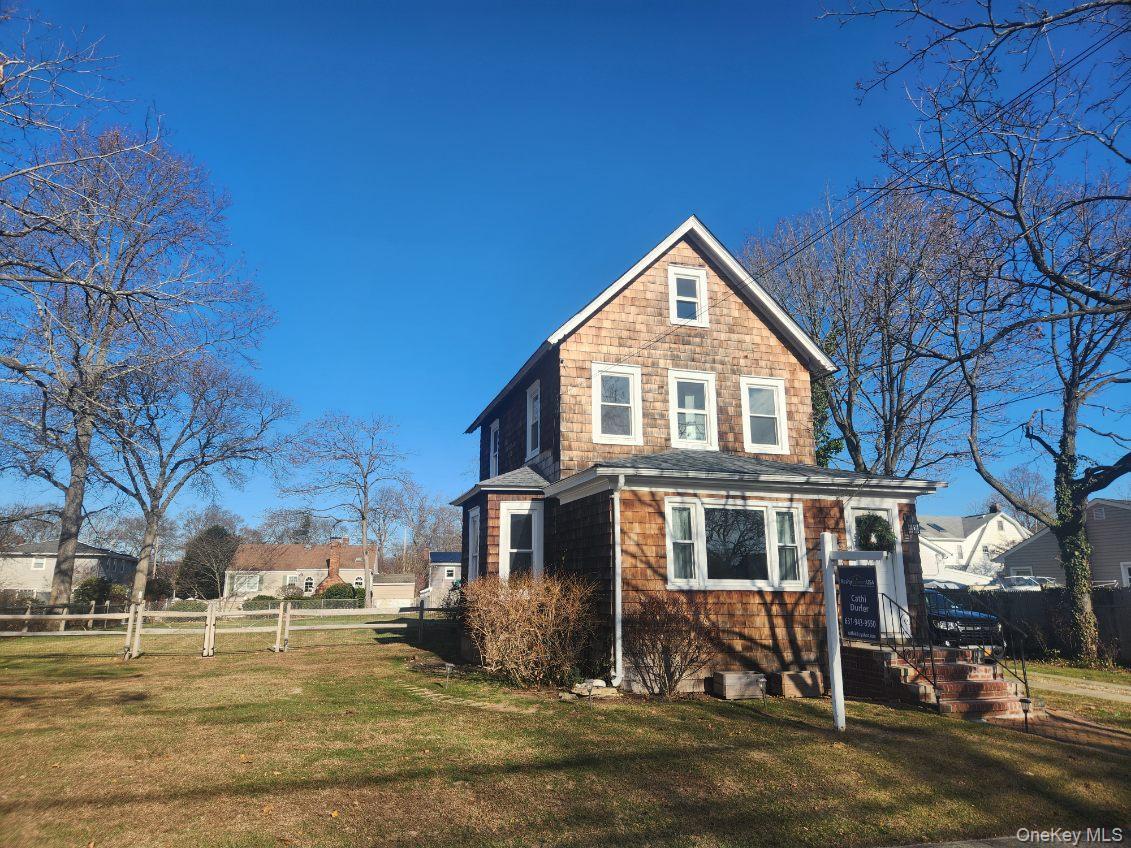 243 Locust Avenue, Babylon, NY 11702