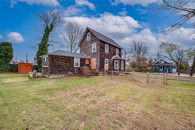 243 Locust Avenue, Babylon, NY 11702