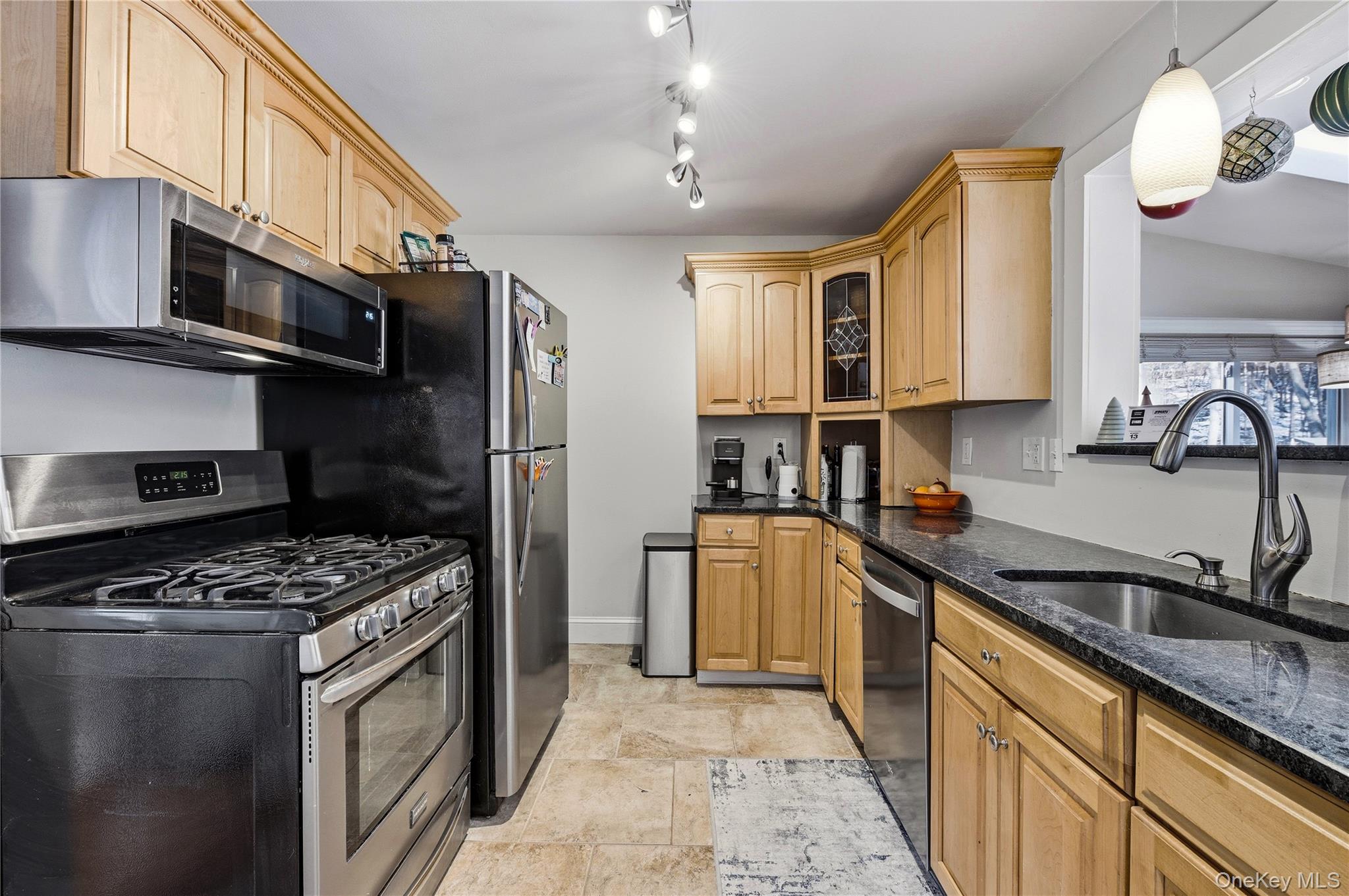 117 Cedar Avenue, New Windsor, NY 12553