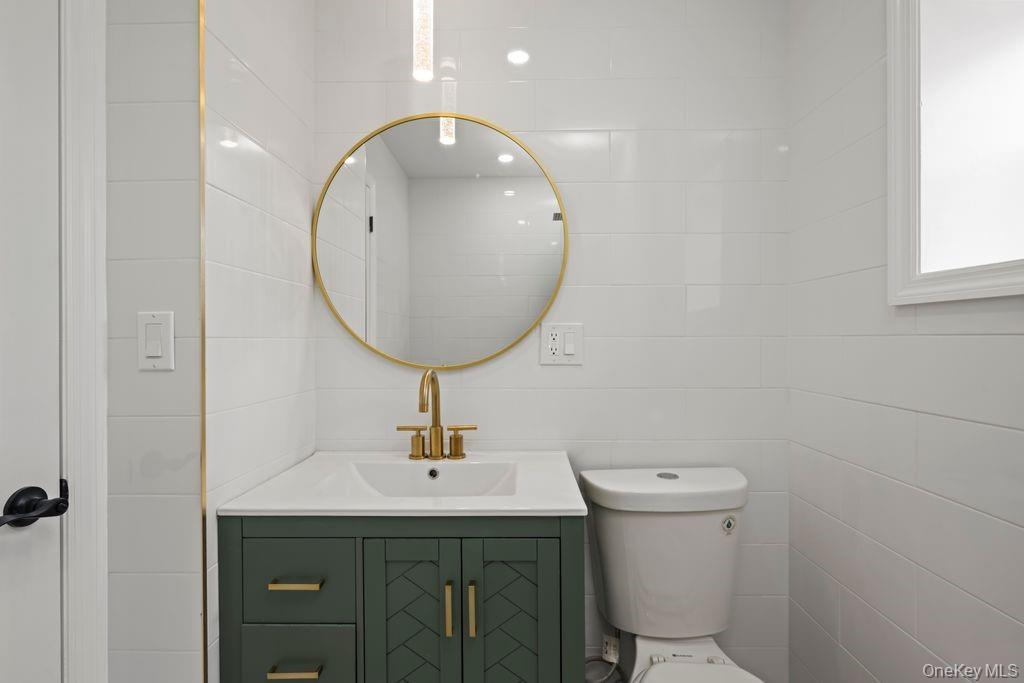 1246 Troy Avenue, Brooklyn, NY 11203