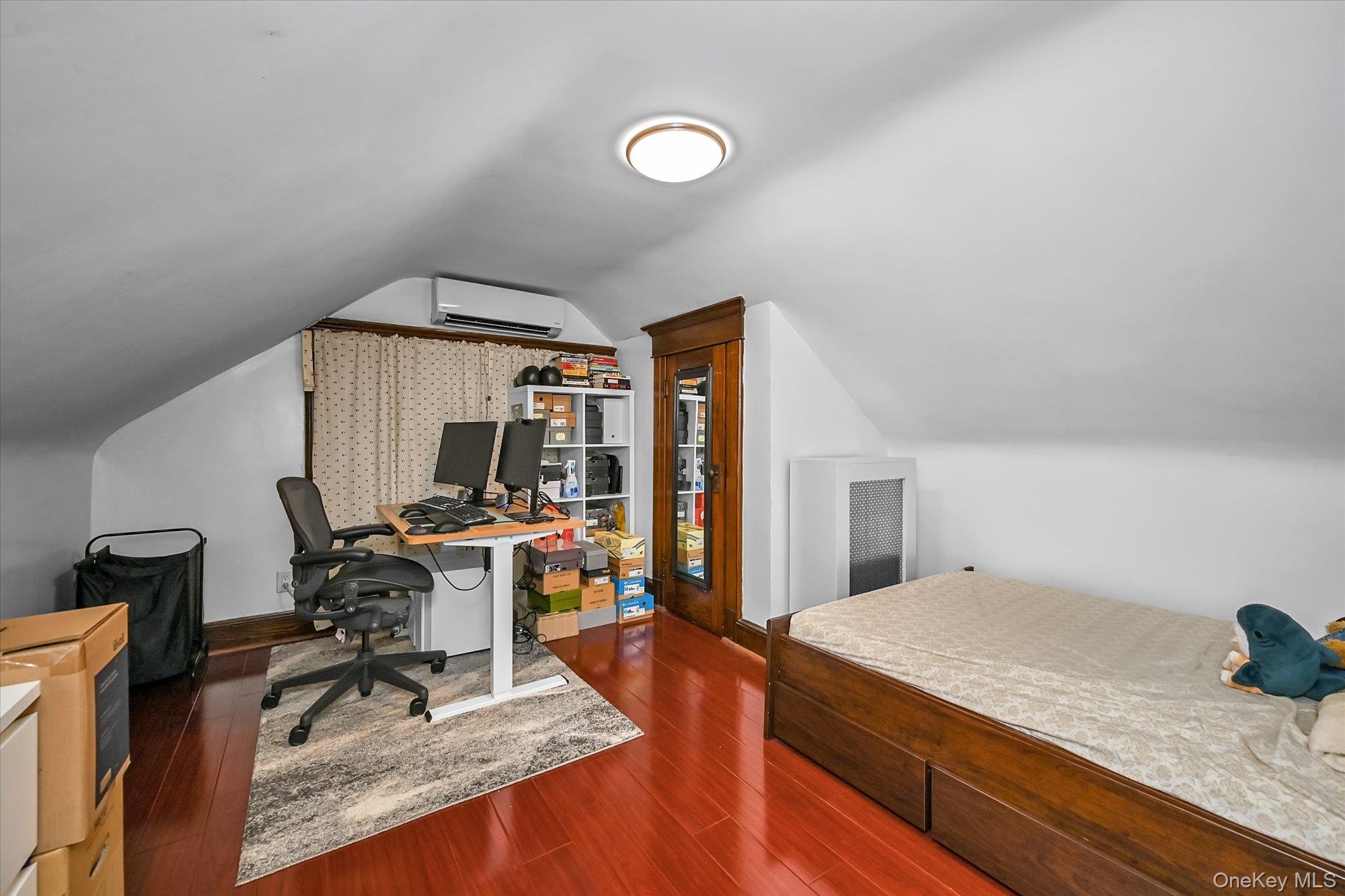 87-71 111th Street, Richmond Hill, NY 11418