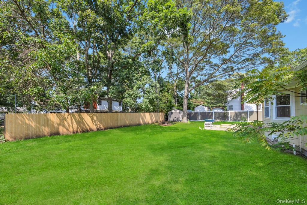 11 Edwards Road, Mastic Beach, NY 11951