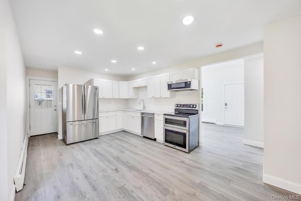 11 Edwards Road, Mastic Beach, NY 11951