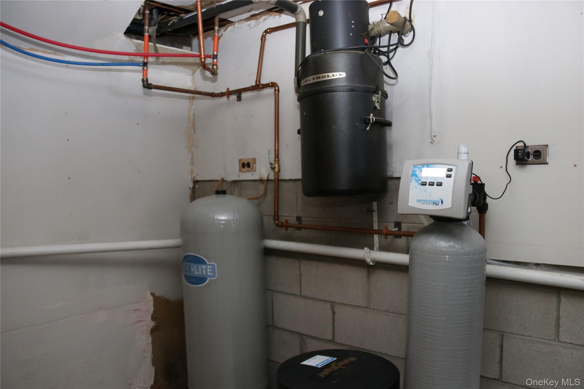 741 Peenpack Trail, Sparrowbush, NY 12780