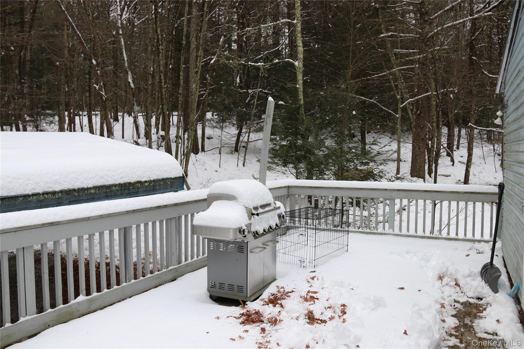 741 Peenpack Trail, Sparrowbush, NY 12780