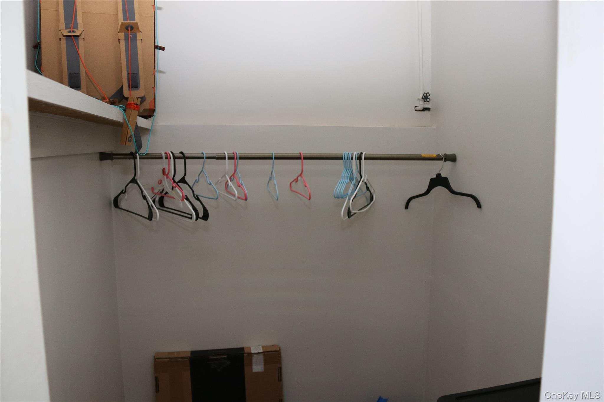 741 Peenpack Trail, Sparrowbush, NY 12780